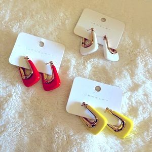 Bundle of 3 paires of hearings .